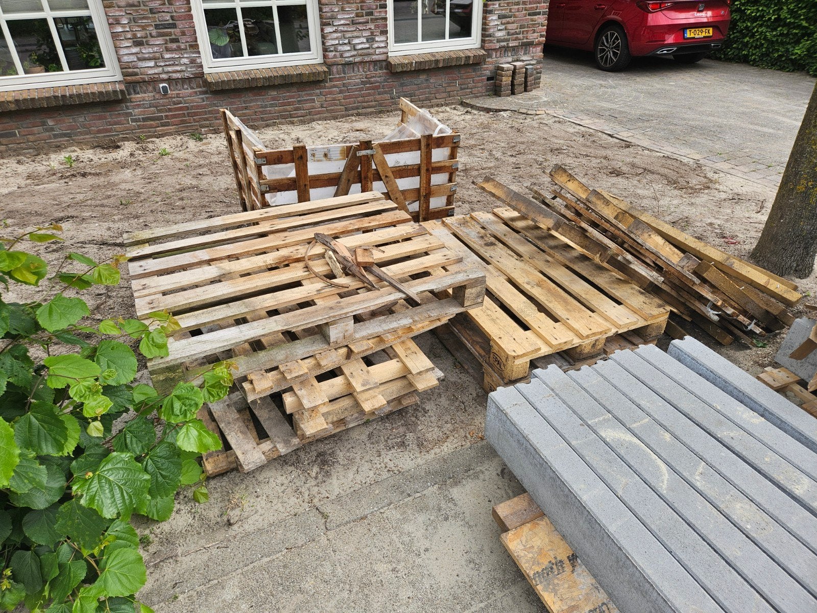 Gratis houtpallets en 2 euro pallets, Ophalen of Verzenden