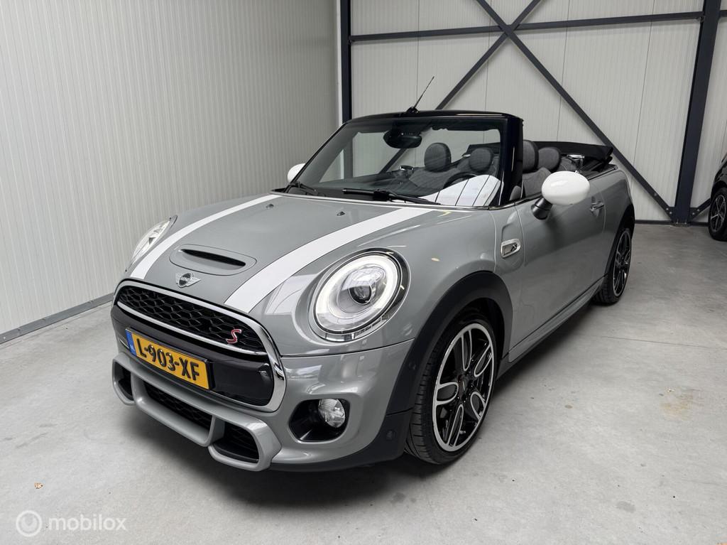 Mini Cabrio 2.0 Cooper S Chili Serious Business, Auto's, Mini, Voorwielaandrijving, 1998 cc, Gebruikt, Euro 6