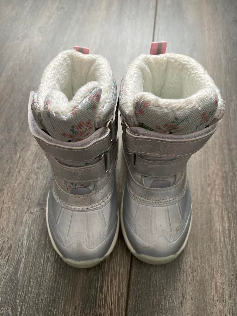 Lupilu Snowboots Zilver Maat 22, Kinderen en Baby's, Meisje, Laarsjes, Ophalen of Verzenden, Zo goed als nieuw