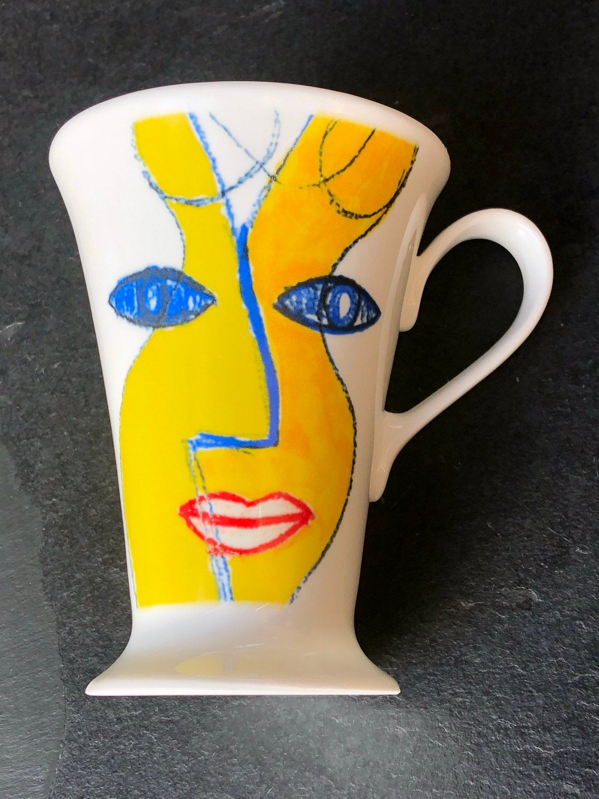 JK Art Collection beker design no 11 Yellow Moon, Ophalen of Verzenden, Zo goed als nieuw, Porselein, Kop en/of schotel