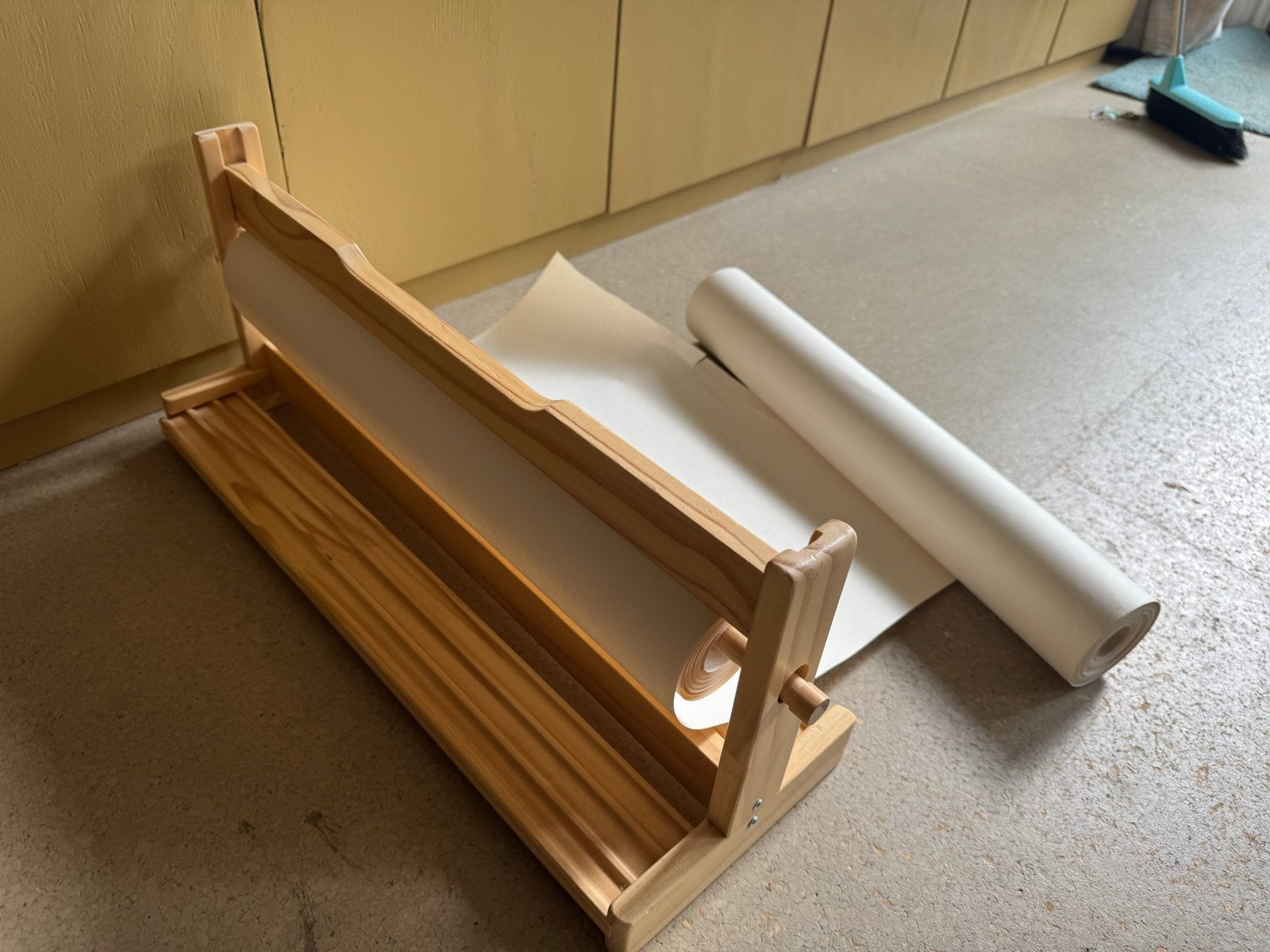 IKEA MÅLA Papierrolhouder met extra papierrol, Ophalen, Gebruikt, Beige, Hout