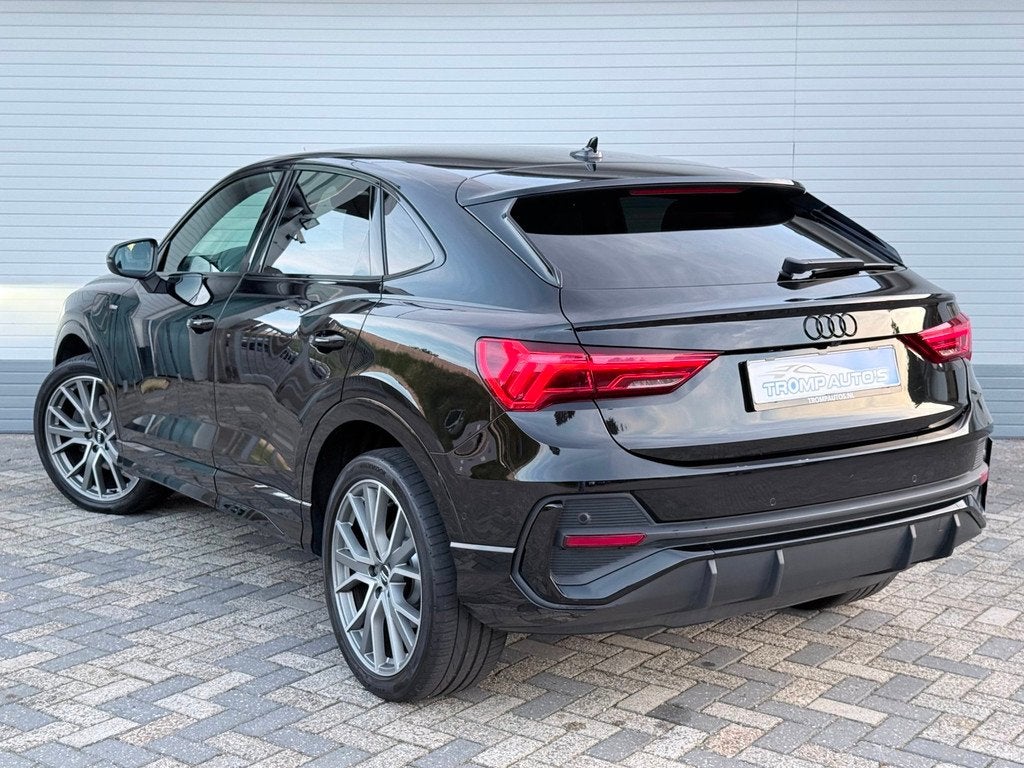 Audi Q3 Sportback 45 TFSI e S-LINE|ACC|KEYLESS|MEMORY|360 CA, Gebruikt, Zwart, Zwart, Hybride Elektrisch/Benzine