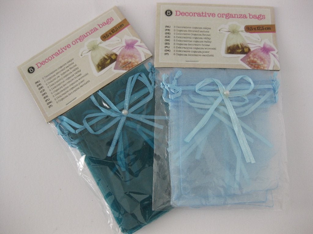 Cadeauzakjes / Organzazakjes 2 x 5 stuks blauw/turqoois/aqua, Sieraden, Tassen en Uiterlijk, Overige Accessoires, Ophalen of Verzenden