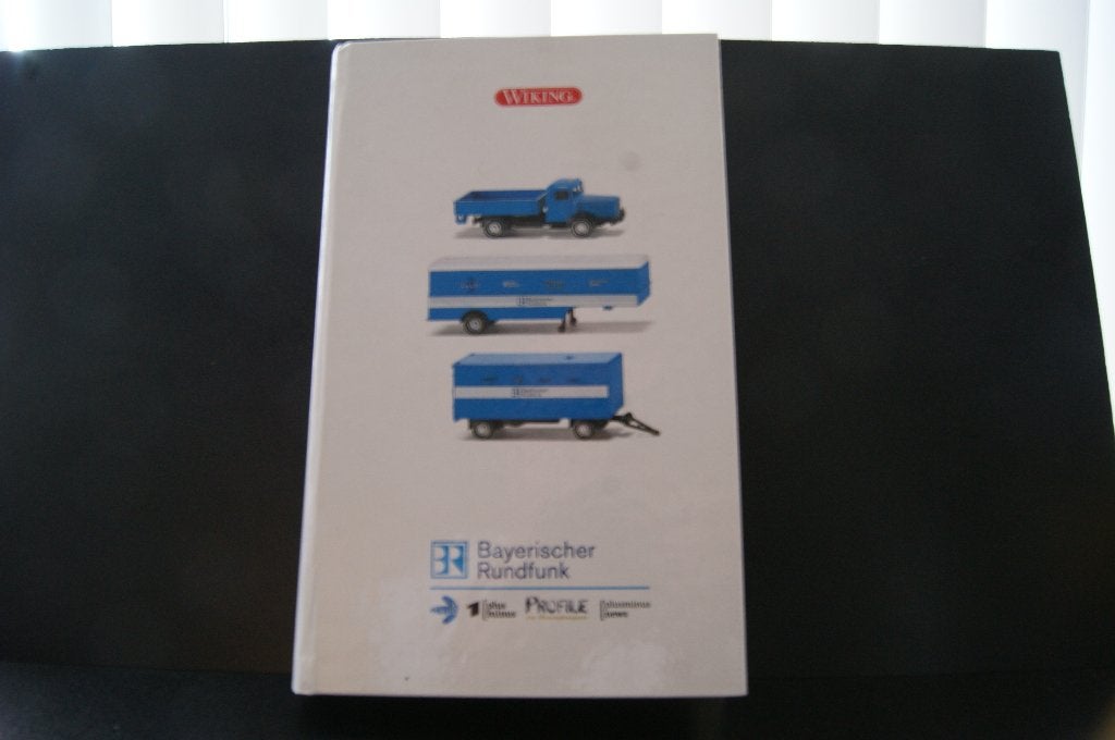 882 wiking bayerischer rundfunk set bussing 1:87 truck trein, Ophalen of Verzenden, Zo goed als nieuw, Bus of Vrachtwagen, Wiking