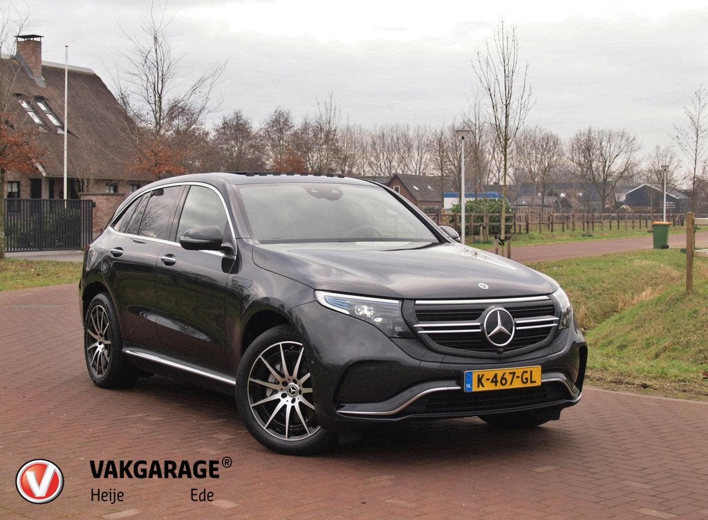 Mercedes-Benz EQC 400 4MATIC Business Solution AMG 80 kWh |, Auto's, Mercedes-Benz, Automaat, 660 min, Zwart, 80 kWh