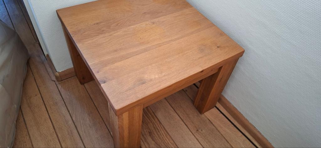 Eiken bijzettafel (ik heb er 2), Huis en Inrichting, Tafels | Bijzettafels, Ophalen of Verzenden, Vierkant, 55 tot 75 cm, 45 tot 60 cm