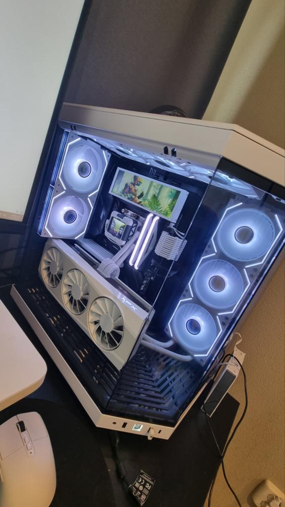 XFX Quicksilver Radeon RX 9070 XT 16GB Gaming Edition White, Ophalen, AMD, GDDR6, PCI-Express 4