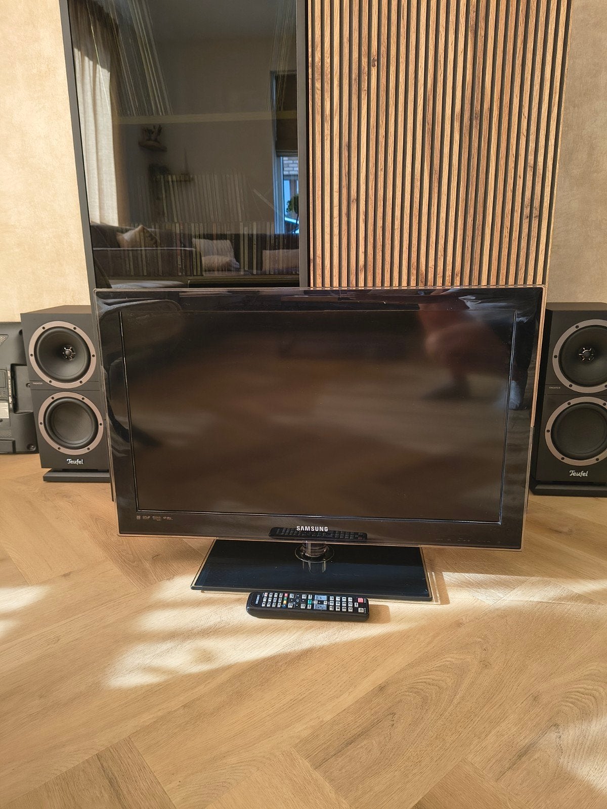 Samsung LCD TV 32 inch, Ophalen, Gebruikt, 50 Hz, 80 tot 100 cm