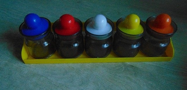 Vintage Rekje Kruidenpotjes, Overige typen, Kunststof, Nieuw, Ophalen of Verzenden