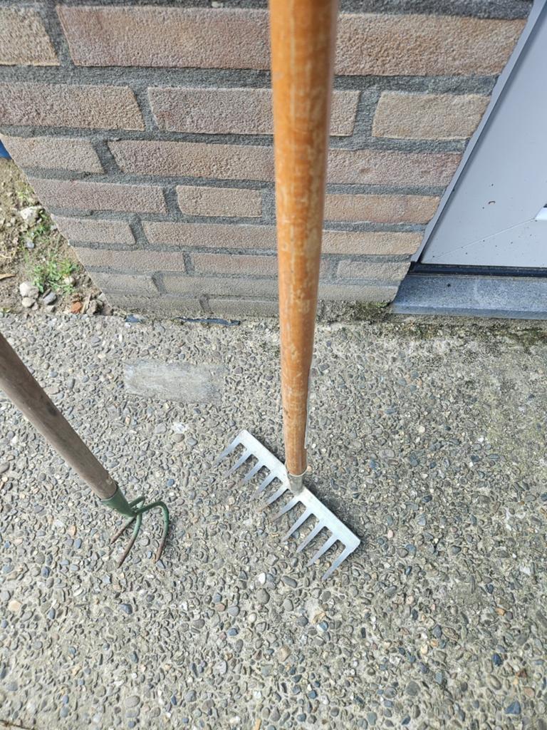 Tuinhark en handcultivator - Gebruikt, Tuin en Terras, Hand-tuingereedschap, Ophalen of Verzenden, Gebruikt, Hark