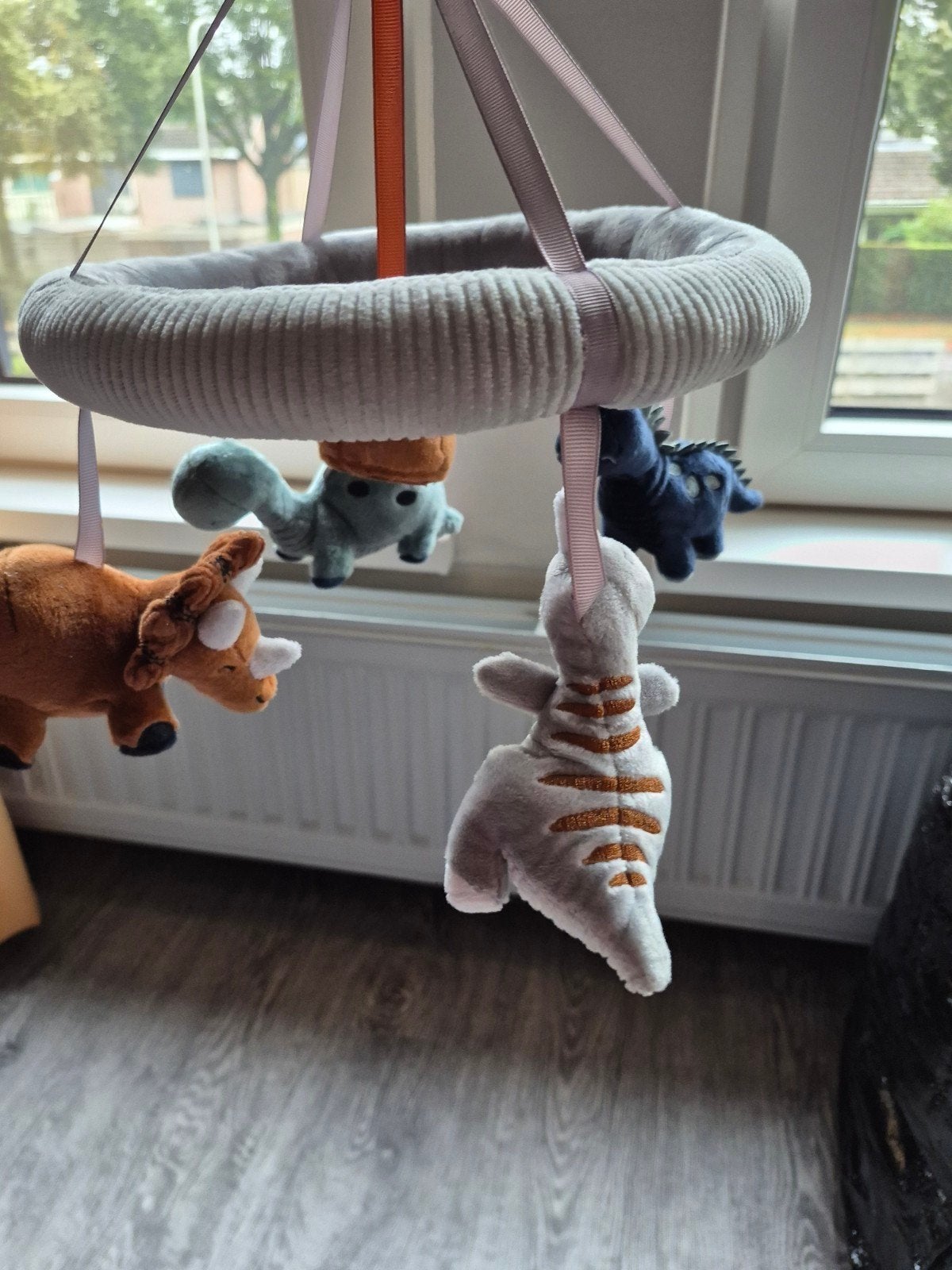 Boxmobiel Prenatal dino's, Kinderen en Baby's, Boxen, Ophalen, Zo goed als nieuw, Rond