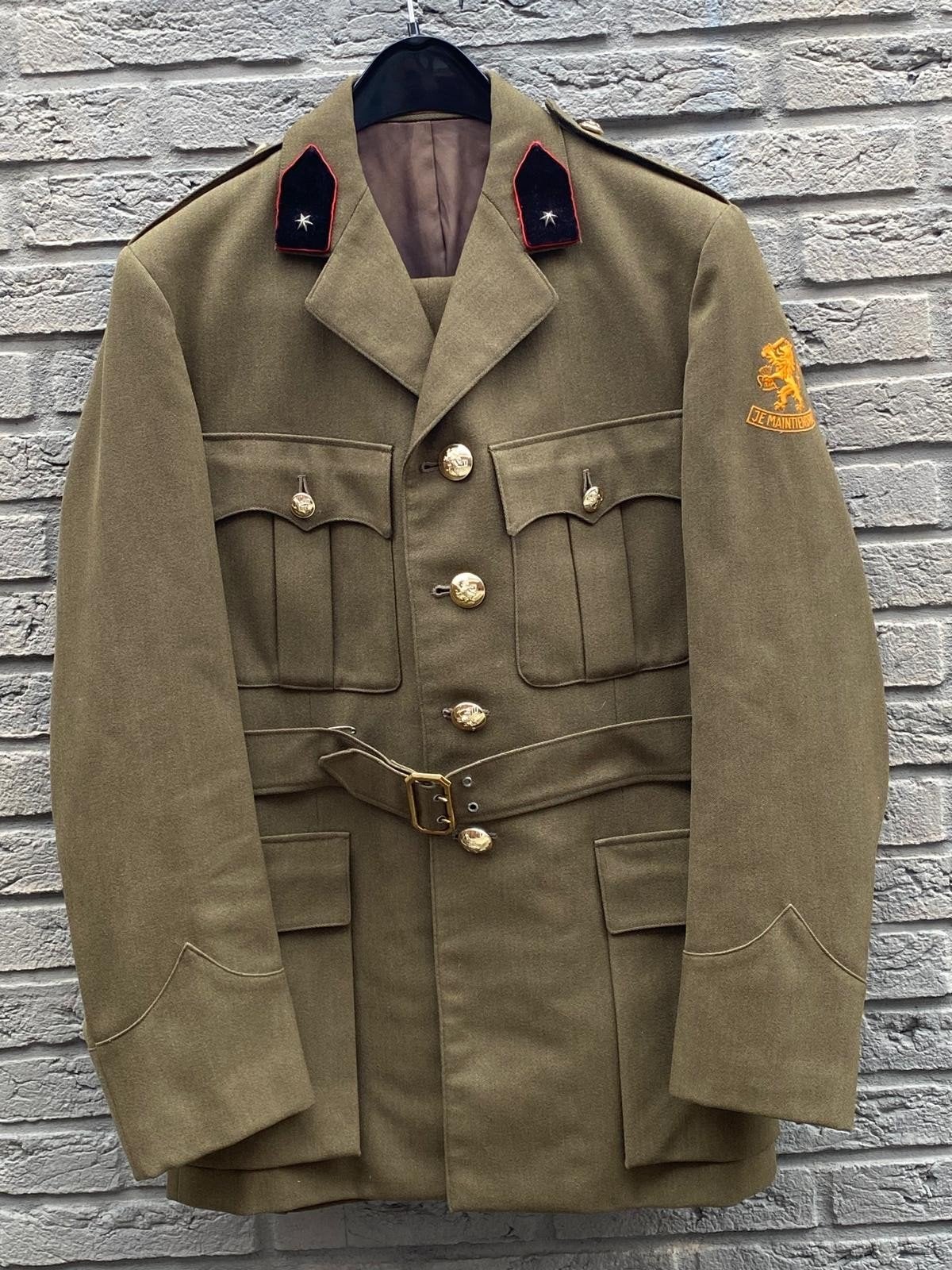 2e LT, Lua jas, broek, machinale mouwleeuw., Verzamelen, Ophalen of Verzenden