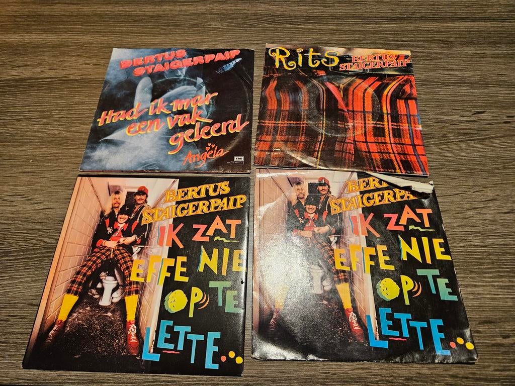 Bertus Staigerpaip - 4 singles in goede staat, Gebruikt, 7 inch, Nederlandstalig, Single