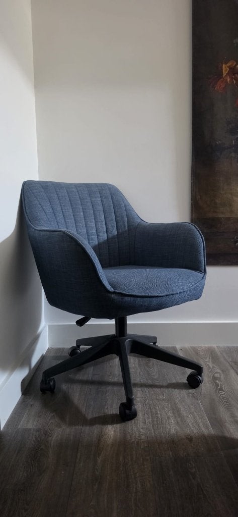 Comfortabele blauwe bureaustoel, Ophalen, Zo goed als nieuw, Blauw, Bureaustoel