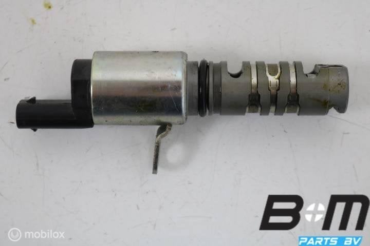 Regelklep nokkenas VW Golf 7 04E906455D, Auto-onderdelen, Motor en Toebehoren, Gebruikt