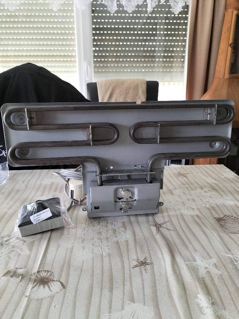 Truma ULTRA HEAT elecrtische verwarming voor caravan enz., Caravans en Kamperen, Ophalen of Verzenden, Nieuw
