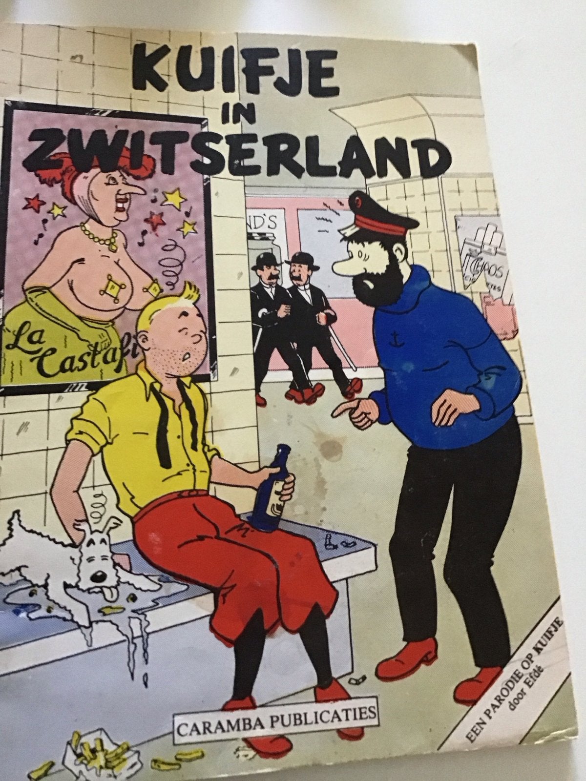 Kuifje in Zwitserland - Parodie op Kuifje-verhalen, Eén stripboek, Ophalen of Verzenden, Gelezen