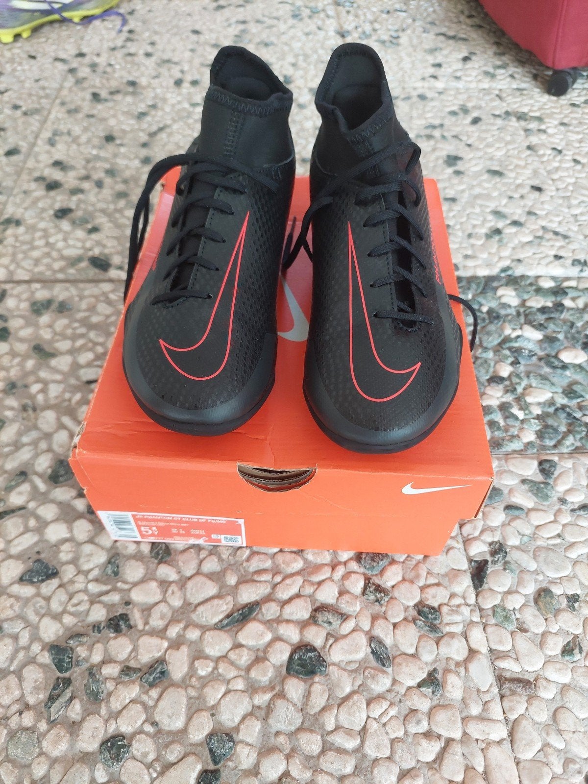 Nike JR Phantom GT voetbalschoenen - maat 38, Maat XS of kleiner, Ophalen of Verzenden, Zo goed als nieuw, Schoenen