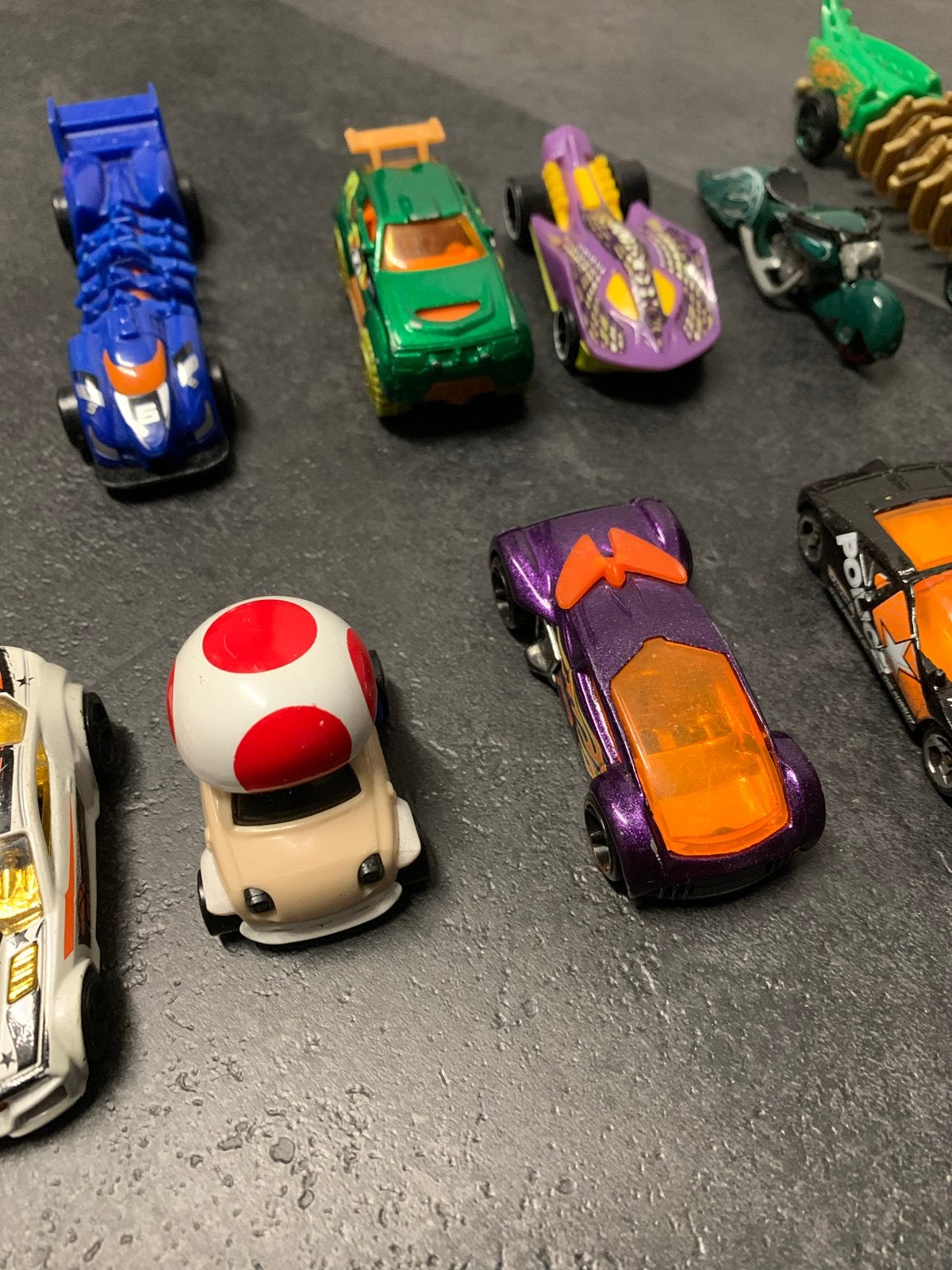 Diverse Hot Wheels auto's, Ophalen of Verzenden, Zo goed als nieuw