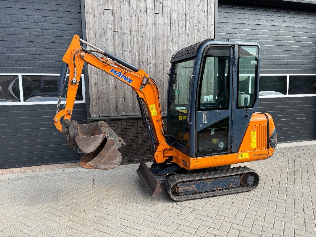 Hanix H15B-2 Minigraver, Zakelijke goederen, Machines en Bouw | Kranen en Graafmachines, Niet ingevuld, Graafmachine, Niet ingevuld