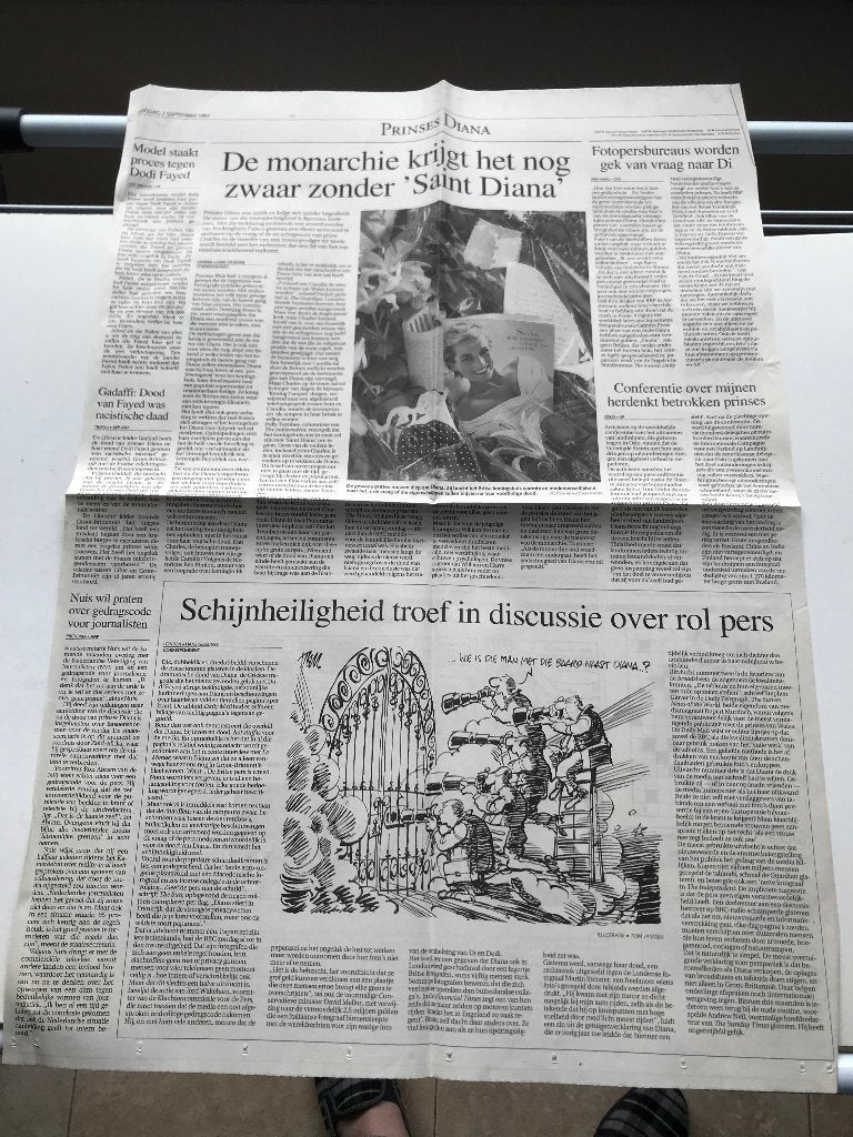 Leidsch Dagblad Diana 2 september 1997, Verzamelen, Ophalen of Verzenden, 1960 tot 1980, Knipsel(s)