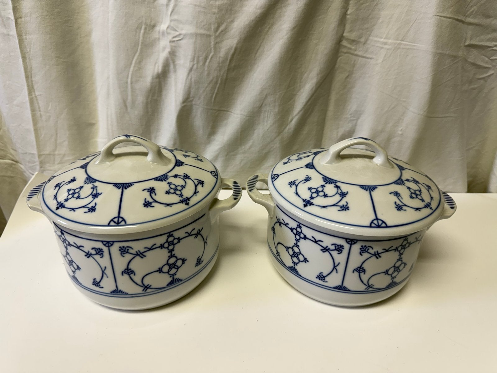 Onderdelen van Jäger Eisenberg servies, Ophalen