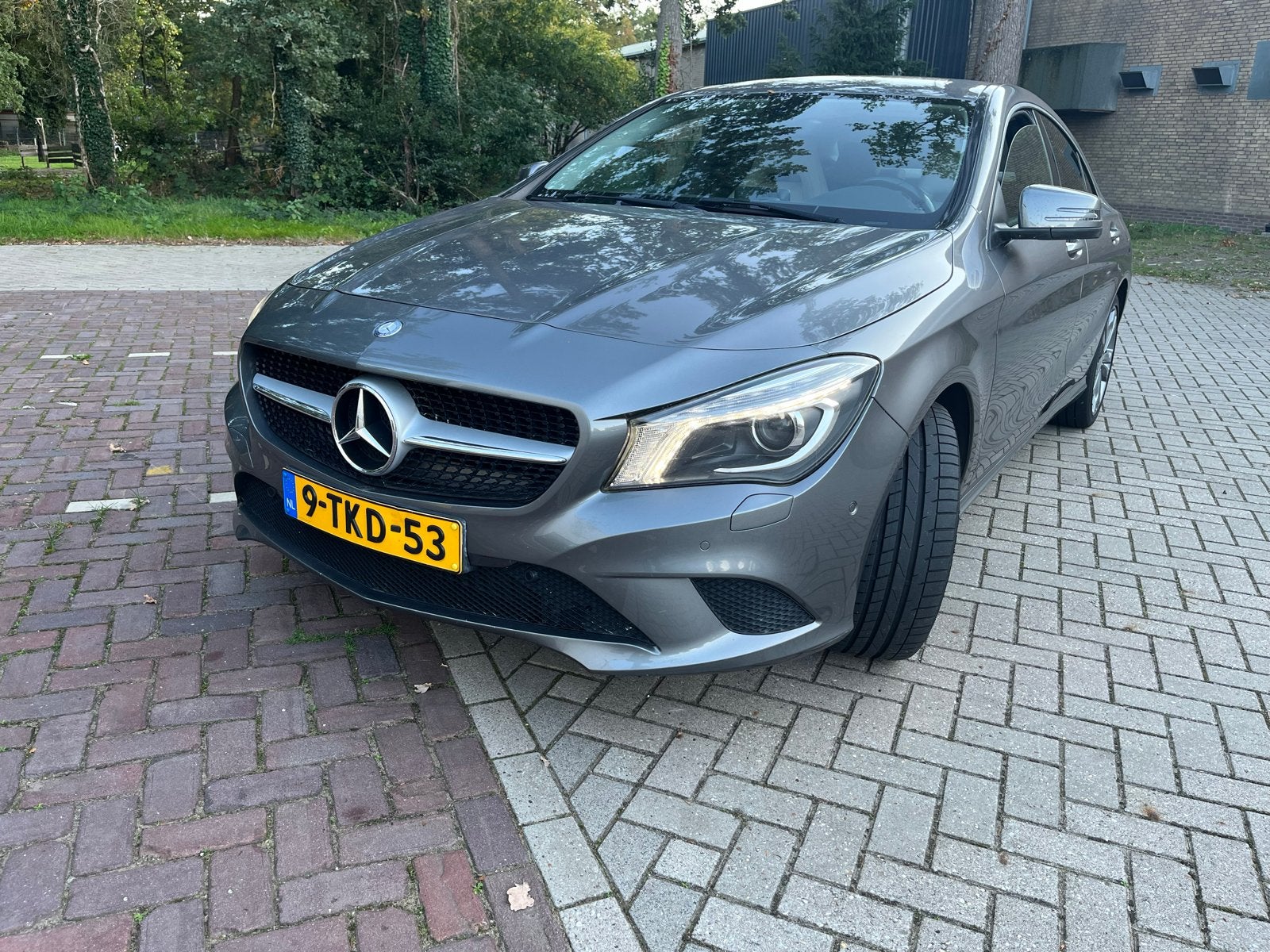 Mercedes-Benz CLA 200 1.6 115KW 7G-DCT (aut) 2014 Grijs, Auto's, 715 kg, Particulier, Sedan, Zilver of Grijs
