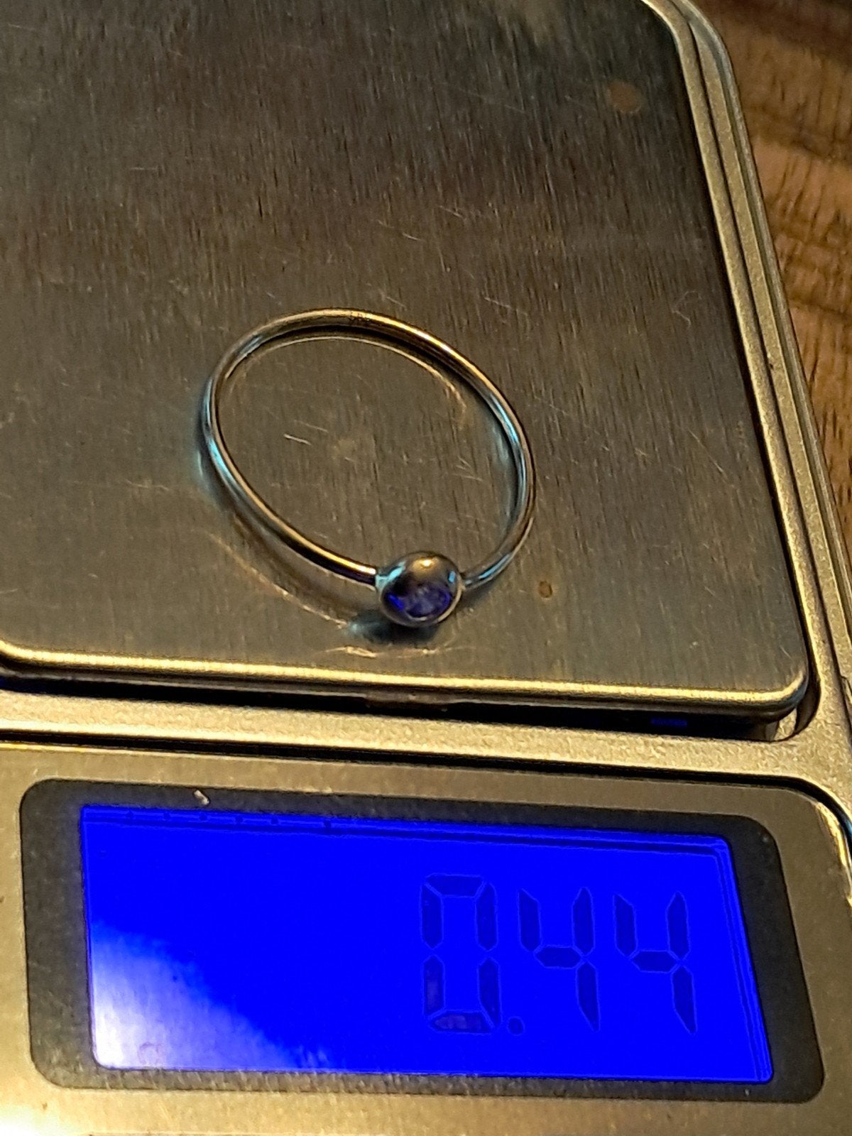 goud 585 14k ringetje (dames) met steentje, Sieraden, Tassen en Uiterlijk, Piercings, Ophalen of Verzenden, Gebruikt, Goud