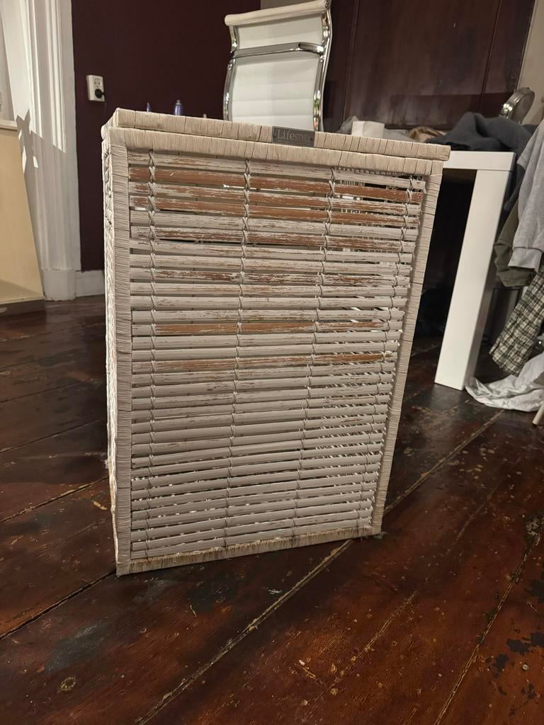 Lifestyle wasmand van riet, rechthoekig, wit/hout, Ophalen, Gebruikt, Mand, Riet