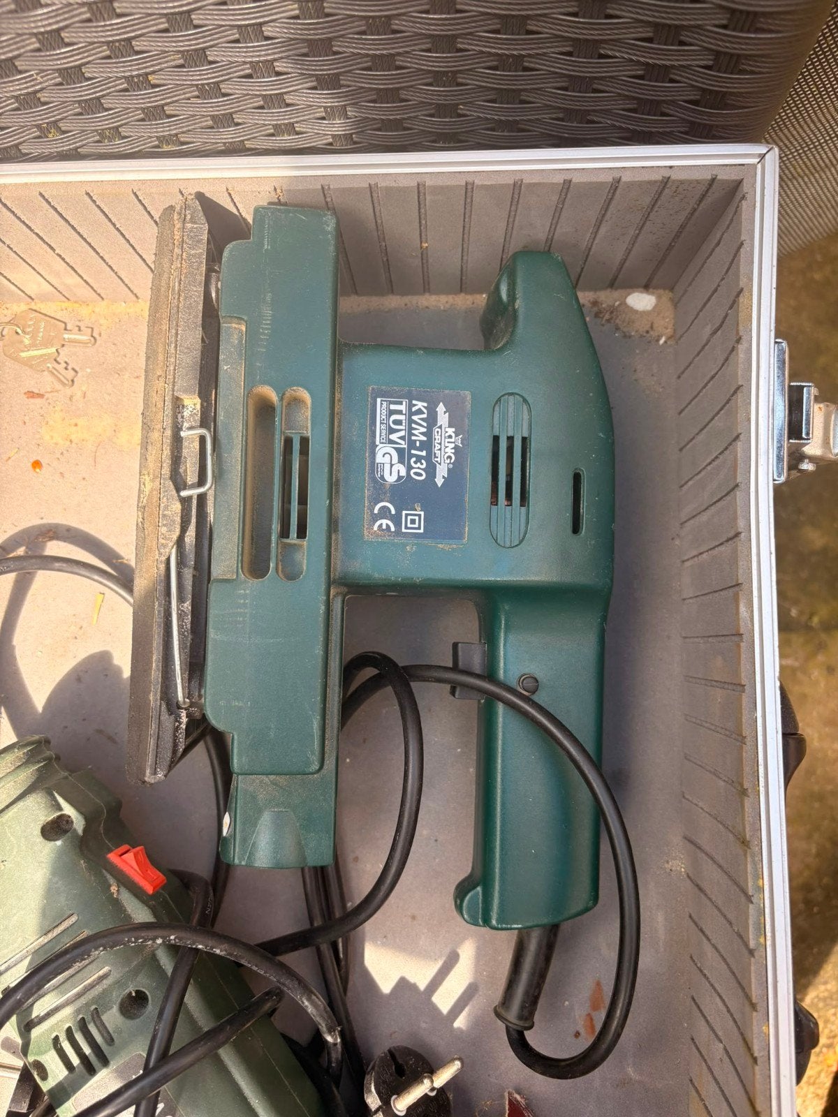 Schuurmachines in koffer, Doe-het-zelf en Verbouw, Gereedschap | Schuurmachines, Ophalen, Gebruikt, Minder dan 600 watt, Vlakschuurmachine
