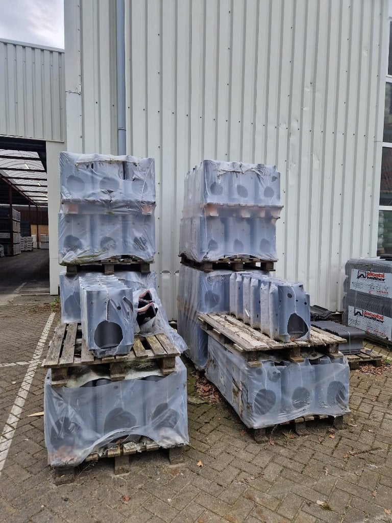 Restpartij Dakpannen Jacobi Z5 Oudzwart, Doe-het-zelf en Verbouw, Dakpannen en Dakbedekking, Steen of Klei, Zwart, Nieuw, Ophalen of Verzenden