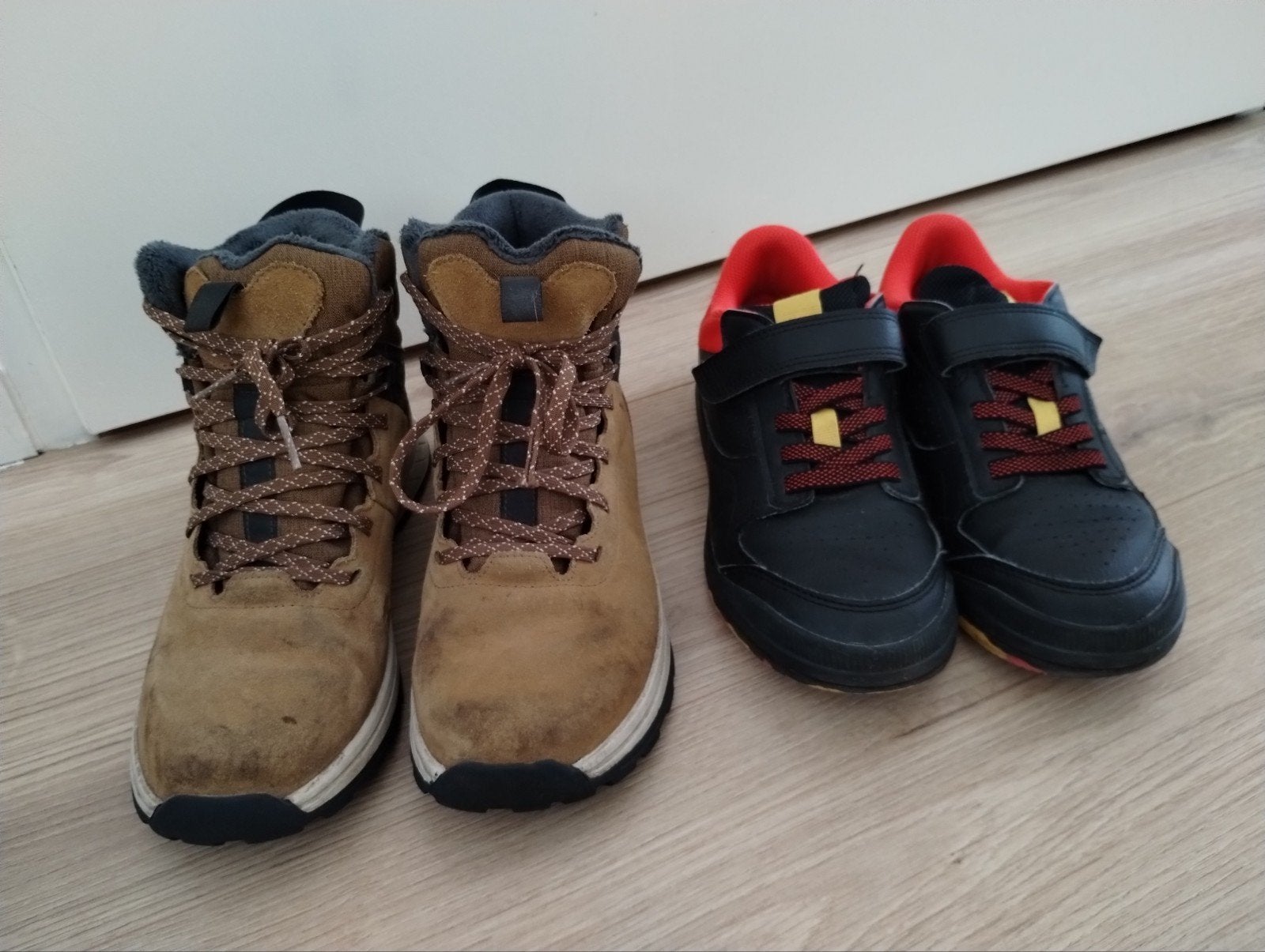 Wandelschoenen & sneakers gratis, Ophalen