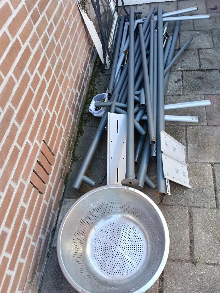 Oud ijzer/metaal, Ophalen, Gebruikt