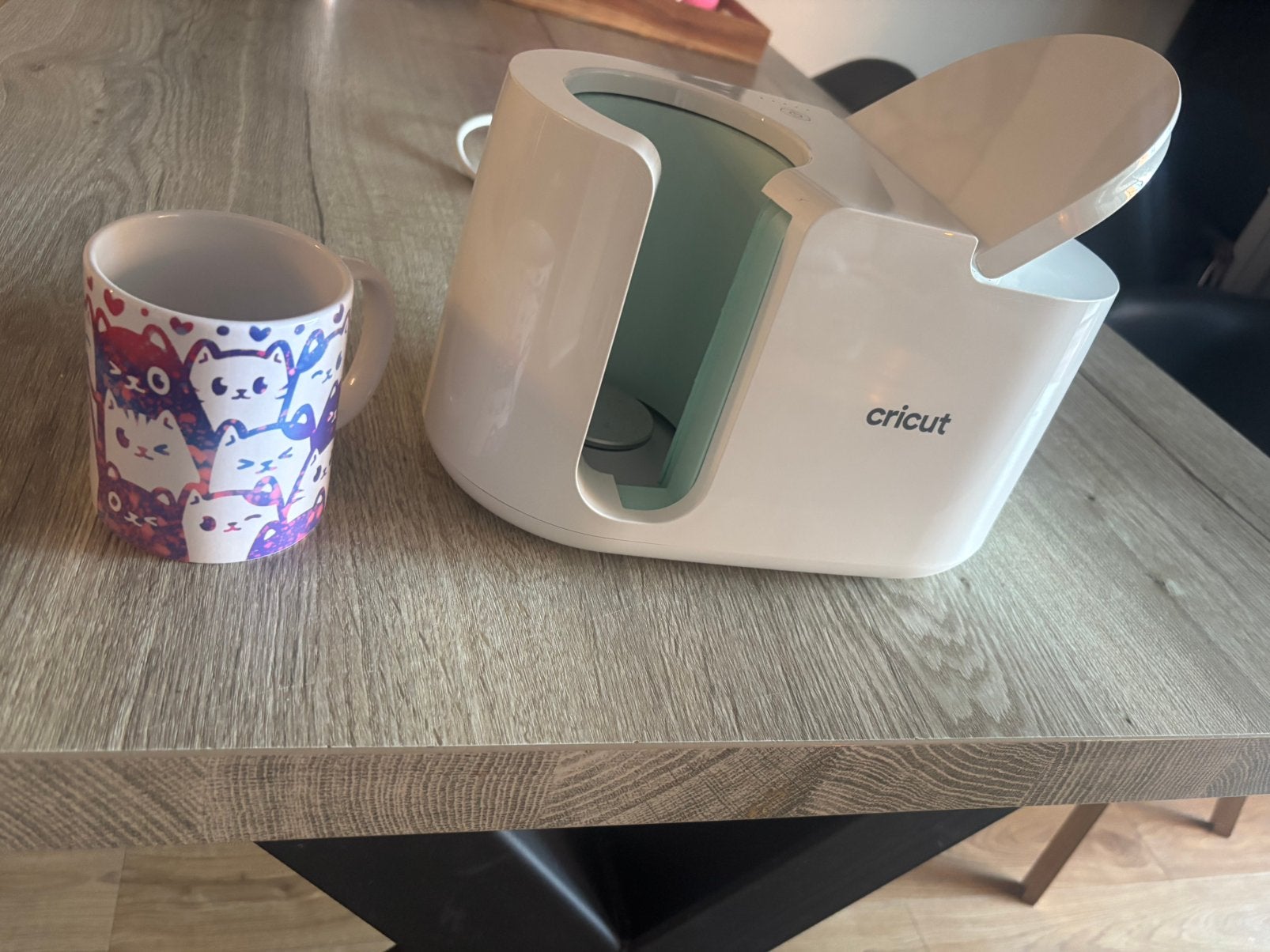 Cricut Mokkenpers, Ophalen, Overige thema's, Zo goed als nieuw, Kunststof