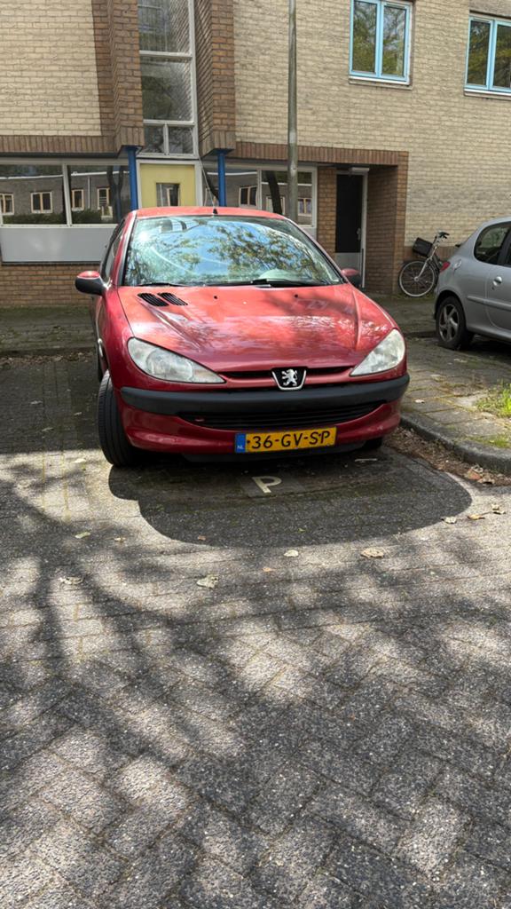 Peugeot 206 1.4 X-line 3D 2001 - 278.900 km, Auto's, Voorwielaandrijving, 31 €/maand, 4 cilinders, Origineel Nederlands