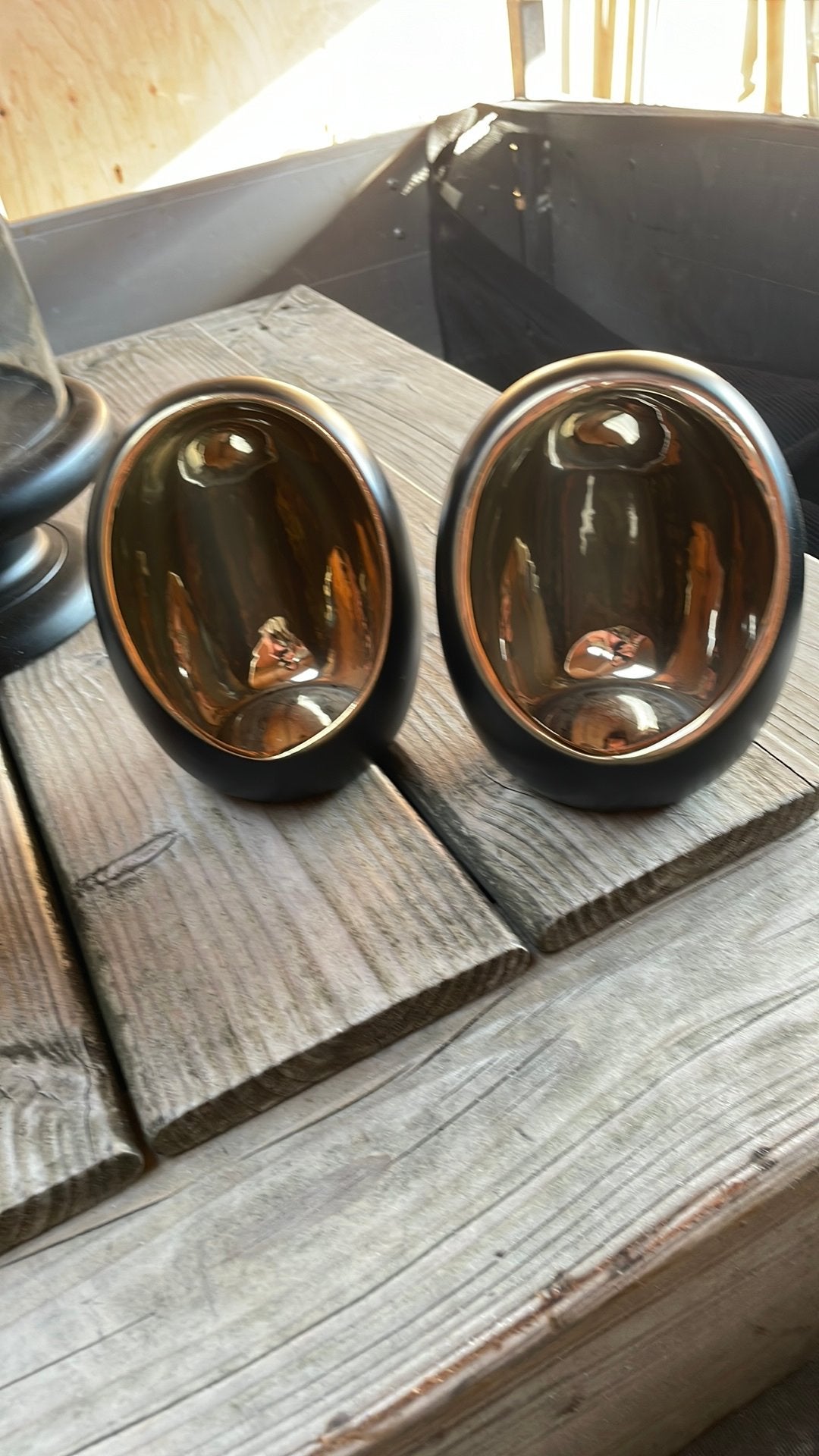 2 zwart/gouden windlichten, Ophalen, Zo goed als nieuw