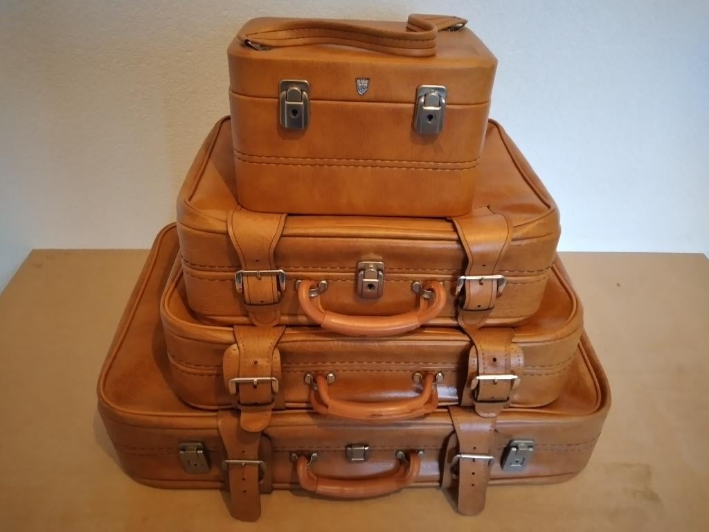 Kofferset 4-delig Vintage, Sieraden, Tassen en Uiterlijk, Koffers, Overige materialen, Gebruikt, Slot, 35 tot 45 cm