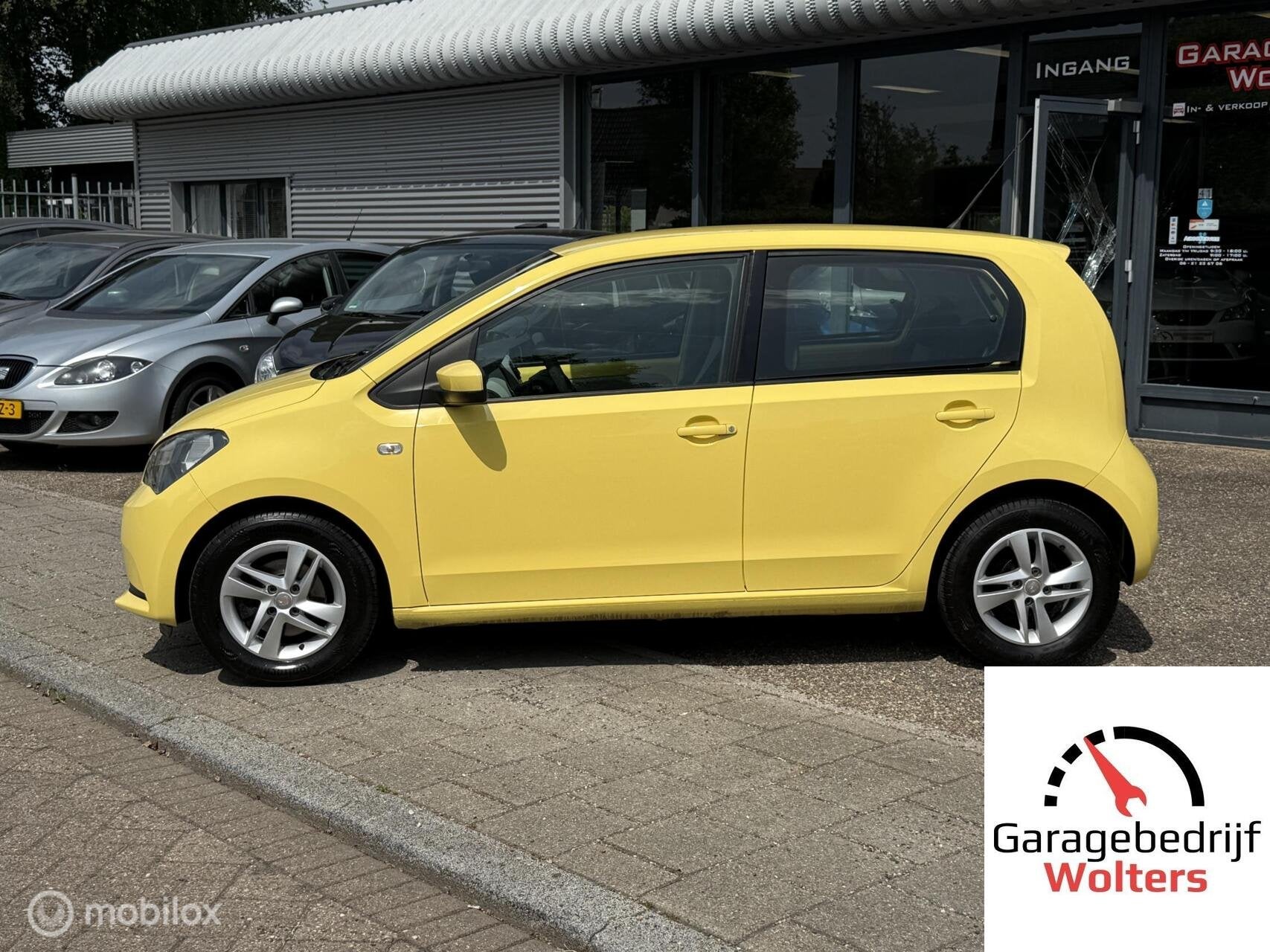 Seat Mii 1.0 ZOMER + WINTERBANDEN AIRCO 5DR LMV NW APK, Auto's, Voorwielaandrijving, Stof, Zwart, Mii