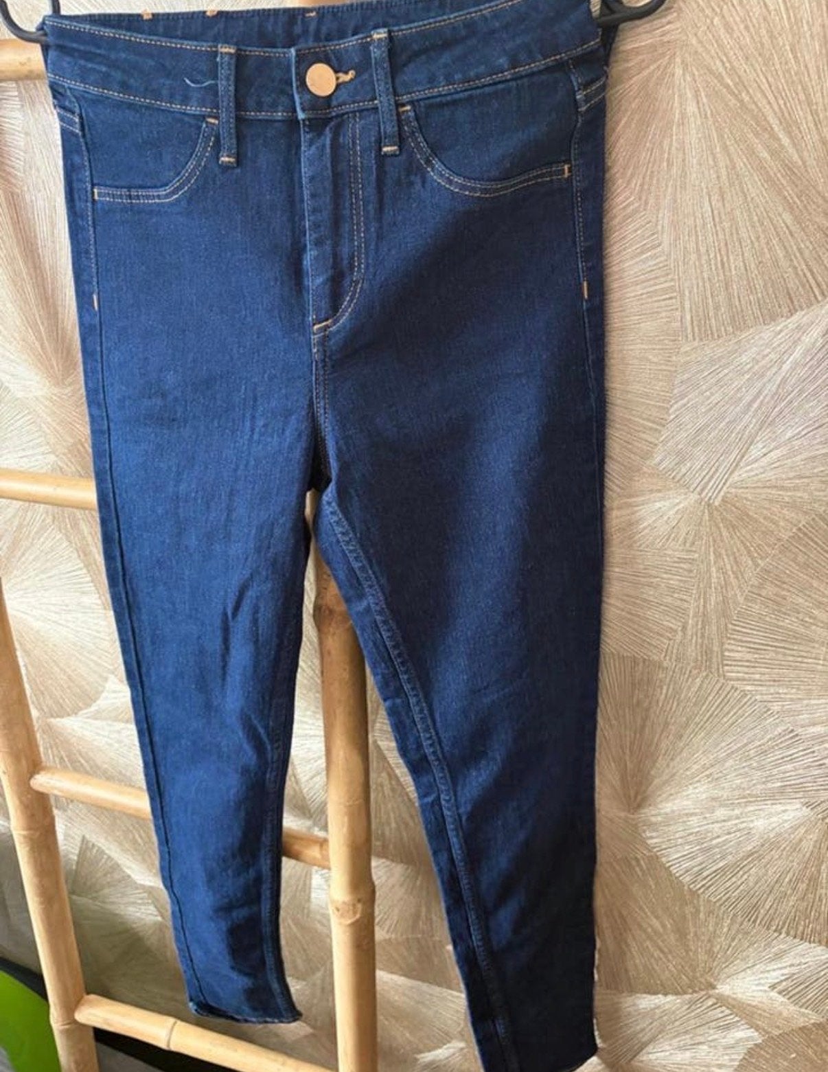 H&M Dames High Waist Ankle Spijkerbroek Maat 25, Ophalen of Verzenden, Zo goed als nieuw, Blauw, W27 (confectie 34) of kleiner