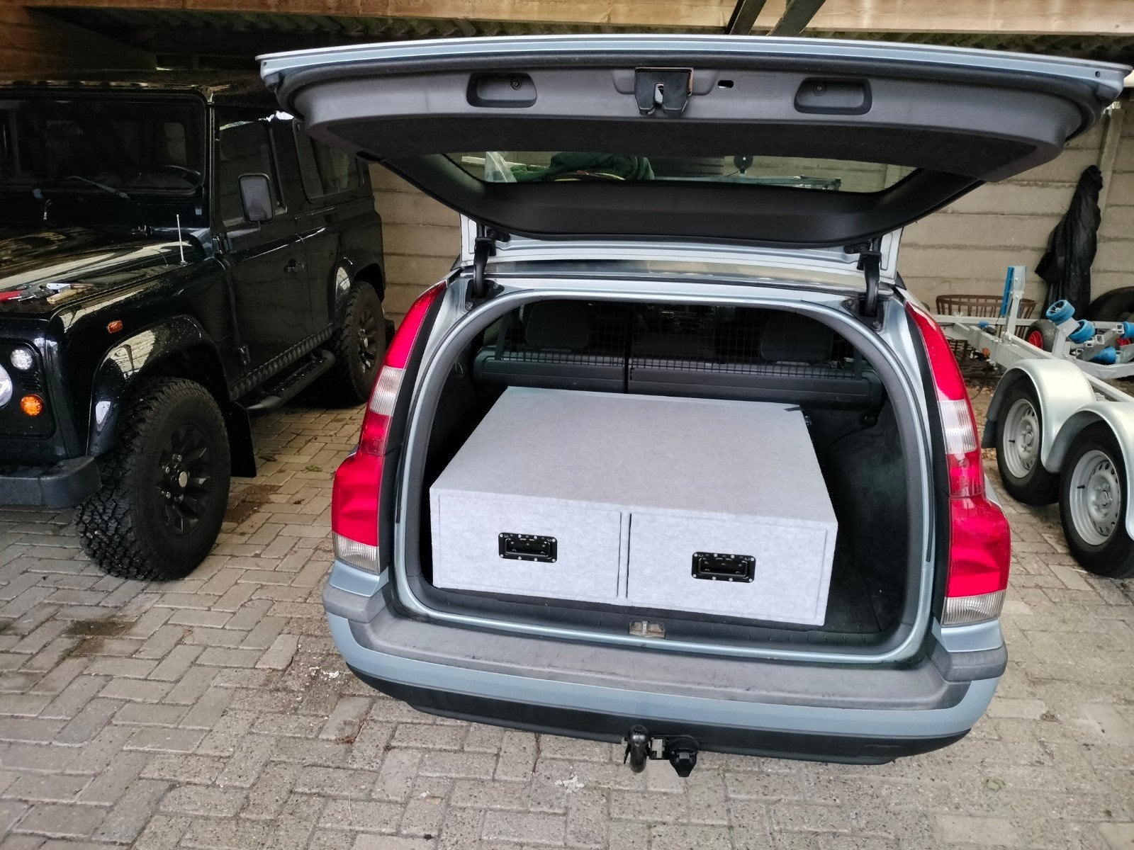 Camper kist, kampeer kist, achterbak kist, Ophalen, Zo goed als nieuw