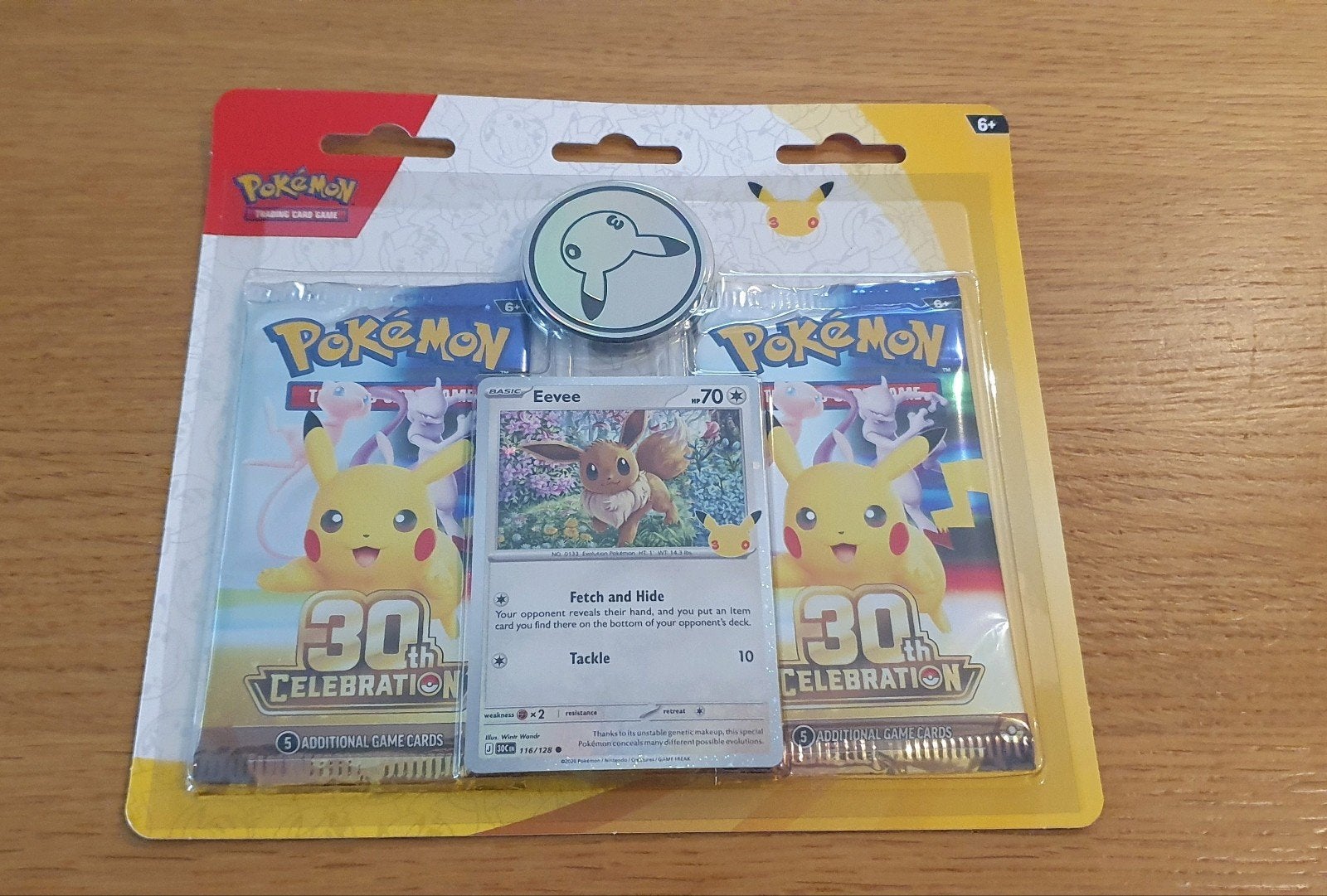 Pokemon 30th celebration boost 2 pack gesealed, Ophalen of Verzenden, Nieuw