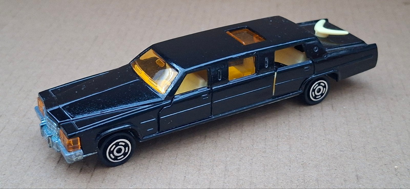Majorette Cadillac Limo - Zwart Diecast Modelauto, Ophalen of Verzenden, Gebruikt