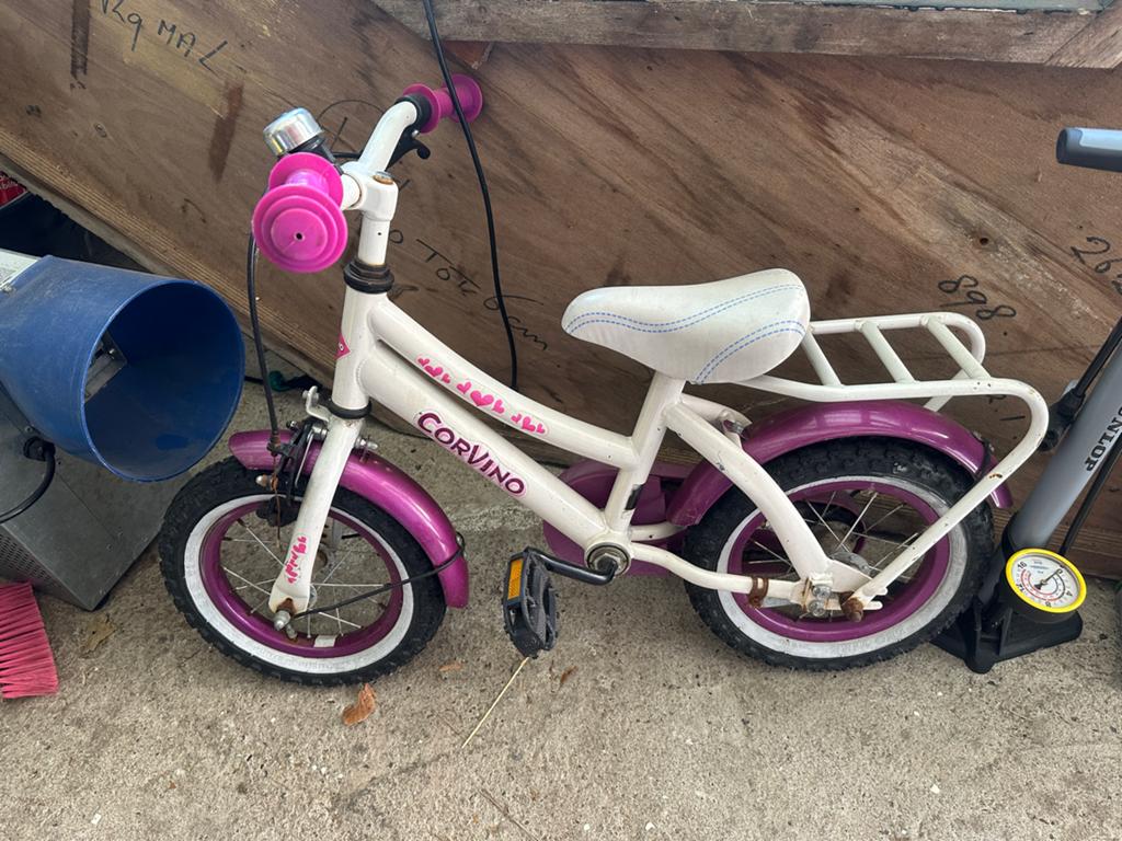 Corvino Kinderfiets Meisje - Wit/Paars - 12.5 inch, Ophalen, Gebruikt, Terugtraprem, Minder dan 16 inch
