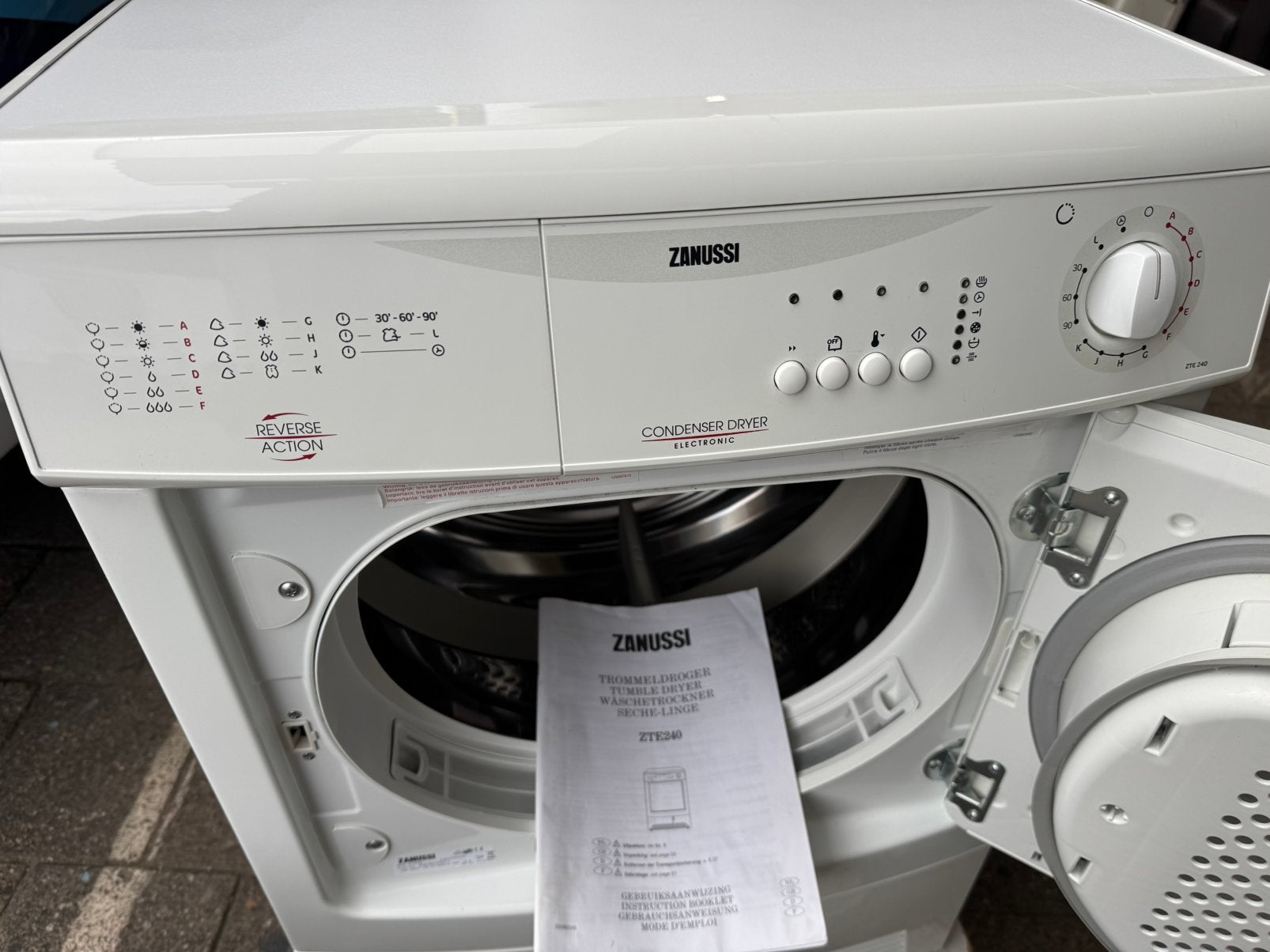 Zanussi condensdroger te koop, Witgoed en Apparatuur, Ophalen, 6 tot 8 kg, Zo goed als nieuw, 85 tot 90 cm