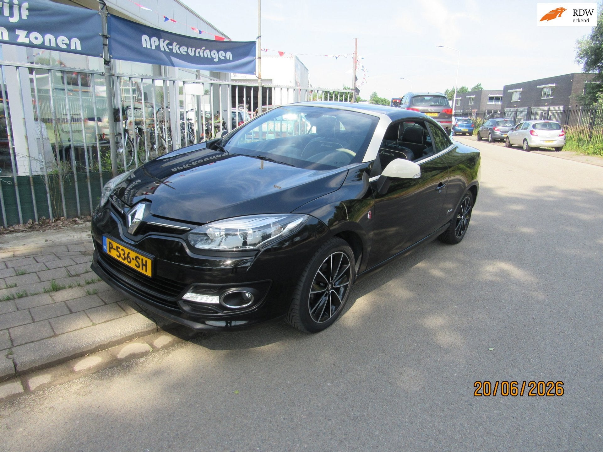 Renault Mégane Coupé-Cabriolet 1.2 TCe Privilègeairco,cru, Auto's, Voorwielaandrijving, Euro 5, 1490 kg, 4 cilinders