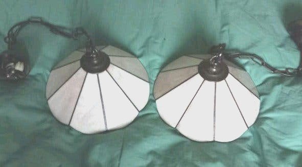 Twee Tiffany plafondlampen, Huis en Inrichting, Lampen | Hanglampen, Ophalen, Zo goed als nieuw, Glas, Tiffany, Art Deco, Klassiek