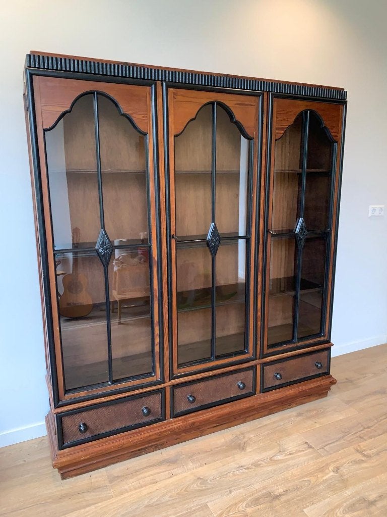 Klassieke Vitrine / buffet kast, Ophalen, 150 tot 200 cm, 150 tot 200 cm, 25 tot 50 cm
