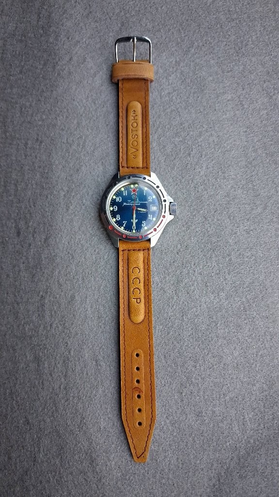 Vostok Komandirskie-polshorloge, Sieraden, Tassen en Uiterlijk, Overige merken, Overige materialen, Verzenden, Polshorloge