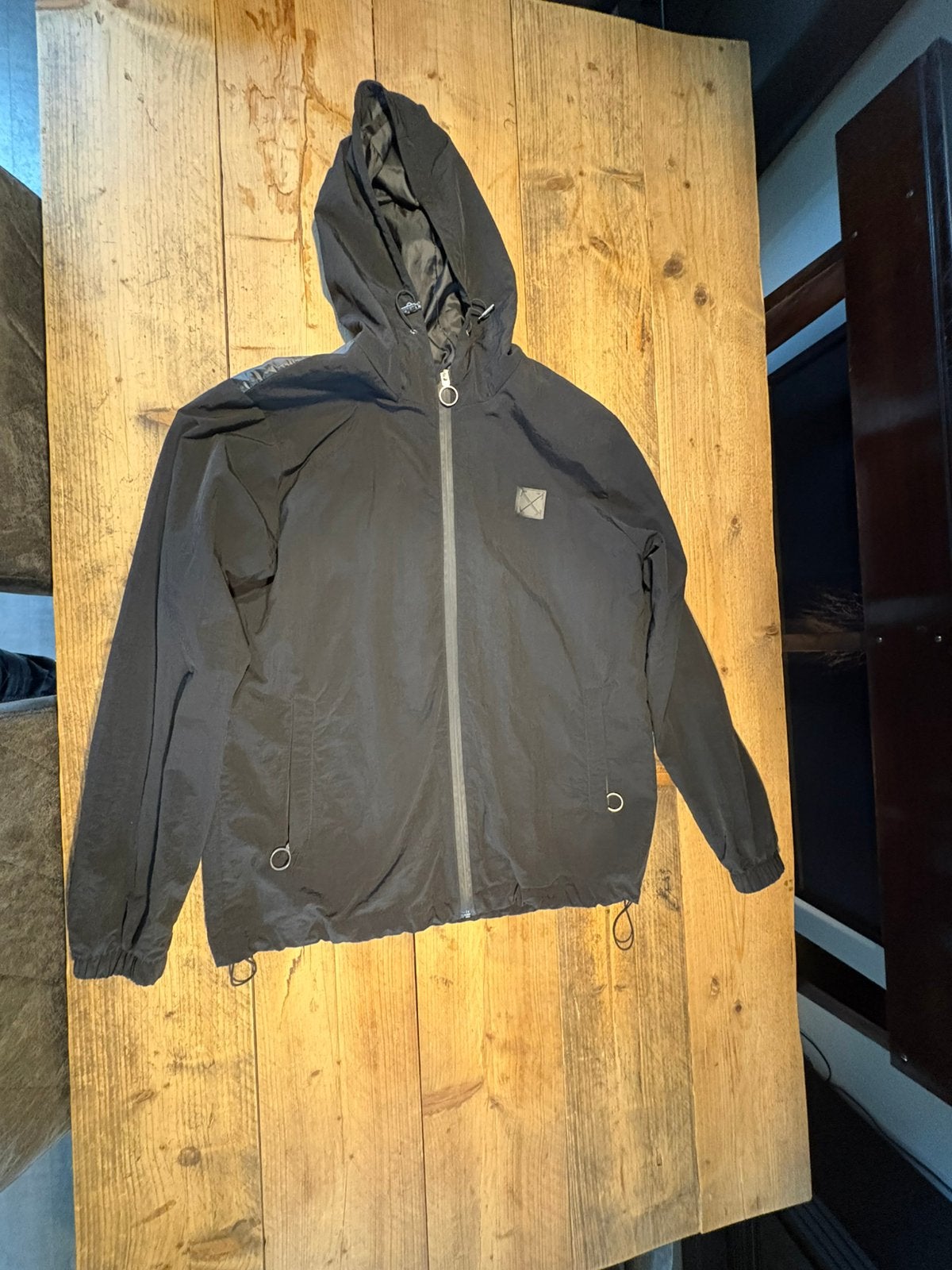 Mooie en nieuwe white-off jas maat XL, Kleding | Heren, Ophalen, Zo goed als nieuw, Maat 56/58 (XL), Zwart