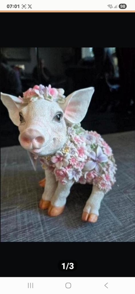 Schattig varkentje met bloemen decoratie - Nieuw, Meerkleurig, Overige materialen, Overige stijlen, Nieuw